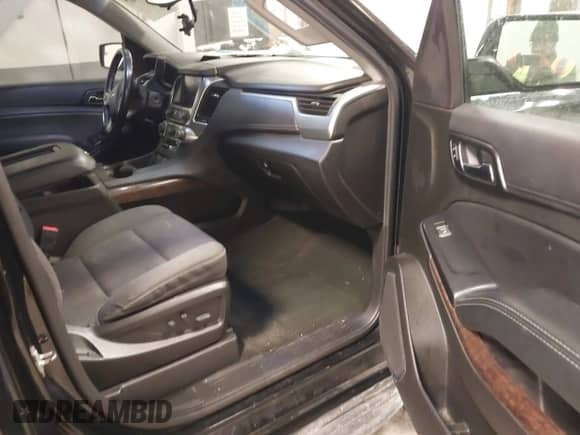 2018 Chevrolet Suburban LS с VIN 1GNSCGKC8JR258125, выставлен на аукционе IAAI как лот 41592487 с пробегом 146 190 миль миль и . История ставок и продаж доступна на DreamBid. Изображение 5.