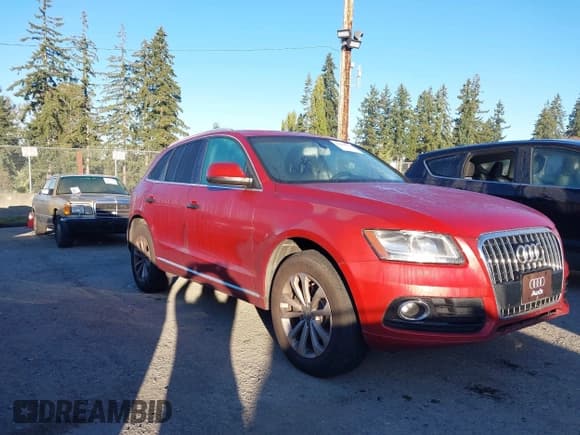 ✅ 2014 Audi Q5 • VIN: WA1CFBFP8EA045985 • Lot: 43455775. Wystawiony na IAAI z przebiegiem 184 300 mil. Bezpłatny archiwum sprzedaży aukcyjnych z USA i szczegółowy raport historii pojazdu na DreamBid. Zdjęcie 1.