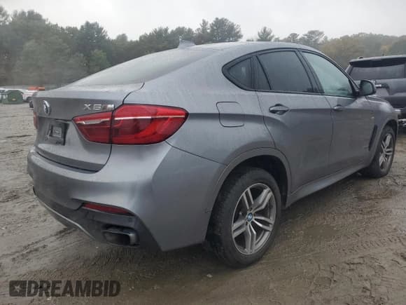 ✅ 2018 BMW X6 xDrive50i • VIN: 5UXKU6C50J0Z66503 • Lot: 86479685. Wystawiony na Copart z przebiegiem 110 887 mil. Bezpłatny archiwum sprzedaży aukcyjnych z USA i szczegółowy raport historii pojazdu na DreamBid. Zdjęcie 3.