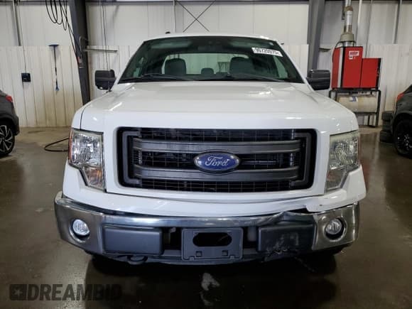 ✅ 2013 Ford F-150 XLT • VIN: 1FTFX1EF2DFE05353 • Лот: 90720975. Опубликован ранее на Copart с пробегом 122 556 миль. Бесплатный доступ к архиву аукционных продаж из США и подробный отчёт об истории автомобиля на DreamBid. Изображение 5.