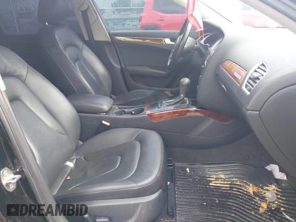 ✅ 2012 Audi A4 Premium • VIN: WAUBFAFL2CN012783 • Lot: 42369916. Listed on IAAI with 156,527 mi. Free auction sales archive from the USA and detailed vehicle history report at DreamBid. Image 5.