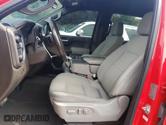 ✅ 2019 Chevrolet Silverado 1500 LT • VIN: 1GCUYDED5KZ104978 • Lot: 82130565. Wystawiony na Copart z przebiegiem 112 656 mil. Bezpłatny archiwum sprzedaży aukcyjnych z USA i szczegółowy raport historii pojazdu na DreamBid. Zdjęcie 7.