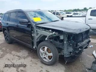 2024 Jeep Grand Cherokee Limited with VIN 1C4RJKBG9R8933758, listed as a IAAI auction lot 42434809 with 11,733 mi miles and . Bid and sale history available at DreamBid. Image 1.