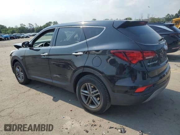 ✅ 2018 Hyundai Santa Fe 2.4L • VIN: 5NMZT3LB0JH087414 • Лот: 63354504. Опубликован ранее на Copart с пробегом 110 970 миль. Бесплатный доступ к архиву аукционных продаж из США и подробный отчёт об истории автомобиля на DreamBid. Изображение 2.