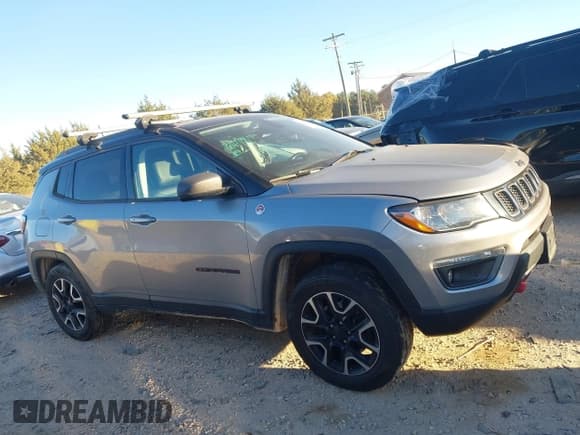 ✅ 2020 Jeep Compass Trailhawk • VIN: 3C4NJDDB4LT127265 • Лот: 43724244. Опубликован ранее на IAAI с пробегом 71 451 миль. Бесплатный доступ к архиву аукционных продаж из США и подробный отчёт об истории автомобиля на DreamBid. Изображение 13.
