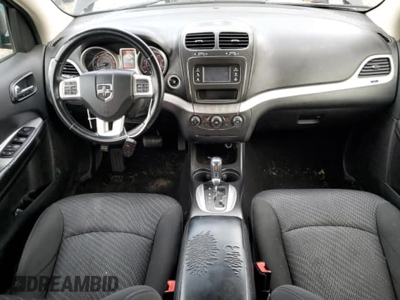 ✅ 2016 Dodge Journey SE • VIN: 3C4PDCAB3GT103043 • Lot: 90417825. Wystawiony na Copart z przebiegiem 127 413 mil. Bezpłatny archiwum sprzedaży aukcyjnych z USA i szczegółowy raport historii pojazdu na DreamBid. Zdjęcie 8.