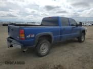 ✅ 2004 GMC Sierra 2500HD SLE • VIN: 1GTHK23U94F226158 • Lot: 61895825. Listed on Copart with 109,413 mi. Free auction sales archive from the USA and detailed vehicle history report at DreamBid. Image 3.