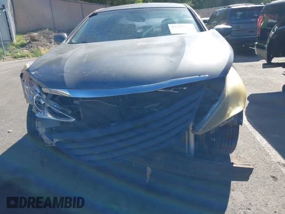 ✅ 2013 Hyundai Sonata GLS • VIN: 5NPEB4AC4DH769996 • Lot: 43187957. Wystawiony na IAAI z przebiegiem 143 968 mil. Bezpłatny archiwum sprzedaży aukcyjnych z USA i szczegółowy raport historii pojazdu na DreamBid. Zdjęcie 6.