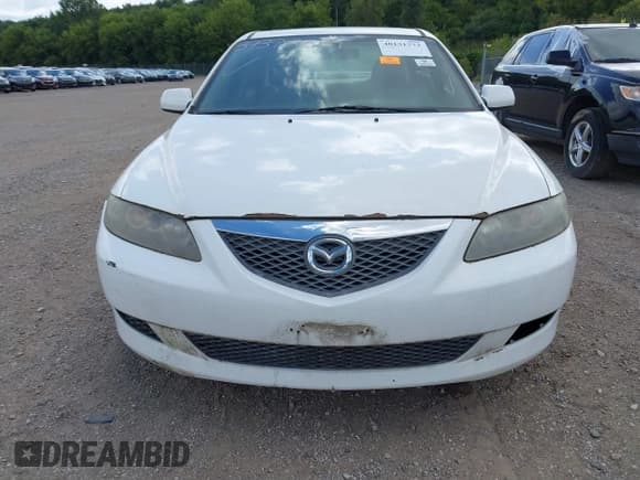 ✅ 2004 Mazda 6 i • VIN: 1YVFP80C245N40256 • Lot: 40131773. Wystawiony na IAAI z przebiegiem Nie podano. Bezpłatny archiwum sprzedaży aukcyjnych z USA i szczegółowy raport historii pojazdu na DreamBid. Zdjęcie 6.