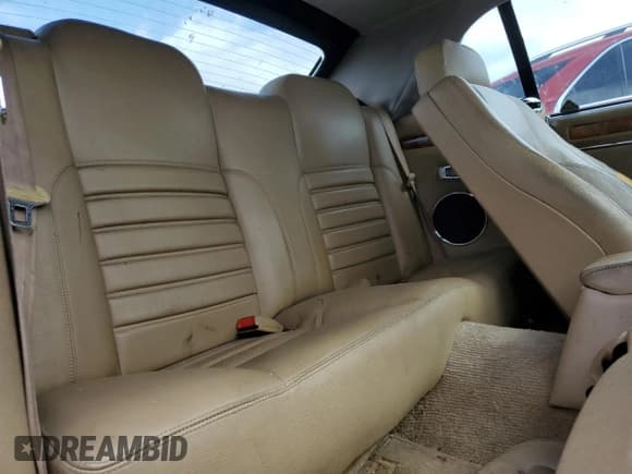 ✅ 1994 Jaguar XJS • VIN: SAJNX2748RC192688 • Лот: 44819395. Опубликован ранее на Copart с пробегом 103 940 миль. Бесплатный доступ к архиву аукционных продаж из США и подробный отчёт об истории автомобиля на DreamBid. Изображение 10.