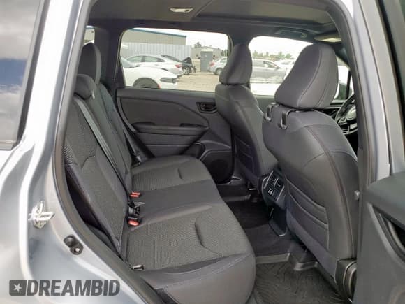 ✅ 2025 Subaru Forester Premium • VIN: JF2SLDBC6SH451339 • Лот: 61853615. Опубликован ранее на Copart с пробегом 2 378 миль. Бесплатный доступ к архиву аукционных продаж из США и подробный отчёт об истории автомобиля на DreamBid. Изображение 10.