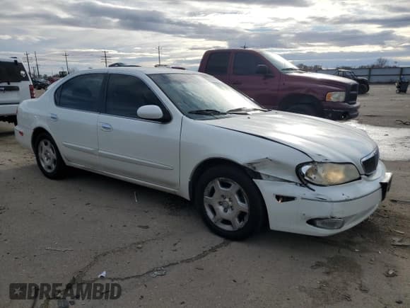 ✅ 2000 Infiniti I30 Luxury • VIN: JNKCA31A5YT204885 • Lot: 81650224. Listed on Copart with 187,424 mi. Free auction sales archive from the USA and detailed vehicle history report at DreamBid. Image 4.