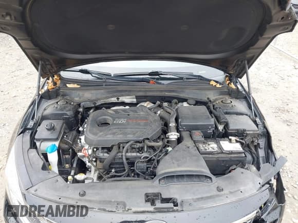 ✅ 2016 Kia Optima SXL Turbo • VIN: 5XXGV4L25GG077668 • Lot: 43427072. Listed on IAAI with 115,788 mi. Free auction sales archive from the USA and detailed vehicle history report at DreamBid. Image 10.