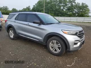 ✅ 2023 Ford Explorer XLT • VIN: 1FMSK8DH5PGA58099 • Lot: 68969955. Wystawiony na Copart z przebiegiem 75 036 mil. Bezpłatny archiwum sprzedaży aukcyjnych z USA i szczegółowy raport historii pojazdu na DreamBid. Zdjęcie 4.
