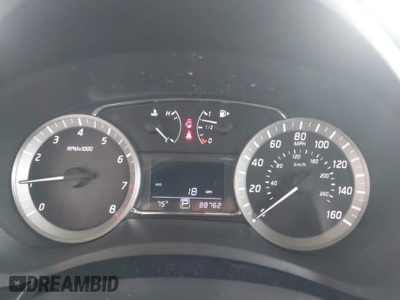 ✅ 2013 Nissan Sentra SL • VIN: 3N1AB7AP5DL663210 • Lot: 43827710. Wystawiony na IAAI z przebiegiem 88 762 mil. Bezpłatny archiwum sprzedaży aukcyjnych z USA i szczegółowy raport historii pojazdu na DreamBid. Zdjęcie 7.