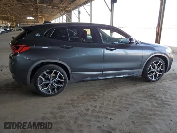 ✅ 2018 BMW X2 sDrive28i • VIN: WBXYJ3C3XJEJ84376 • Lot: 58362225. Listed on Copart with 110,604 mi. Free auction sales archive from the USA and detailed vehicle history report at DreamBid. Image 3.
