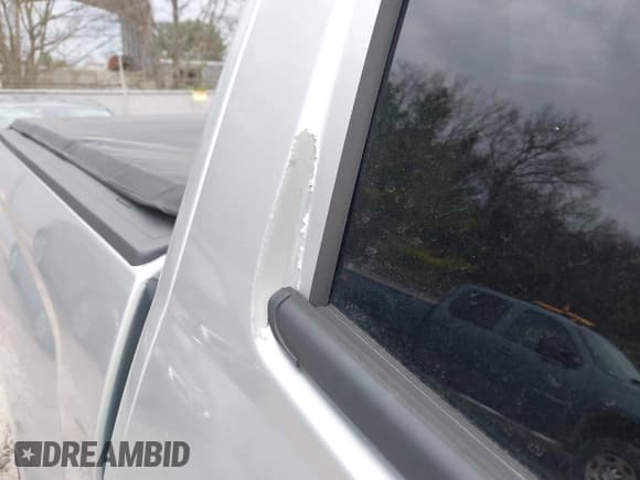 ✅ 2014 Chevrolet Silverado 1500 LT • VIN: 3GCUKREH3EG235137 • Lot: 42134613. Wystawiony na IAAI z przebiegiem 191 347 mil. Bezpłatny archiwum sprzedaży aukcyjnych z USA i szczegółowy raport historii pojazdu na DreamBid. Zdjęcie 21.