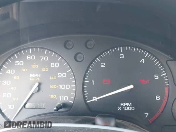 1998 Saturn SL z VIN 1G8ZF5284WZ303478, wystawiony jako IAAI lot #42946026 z przebiegiem 175 786 mil mil oraz . Historia ofert i sprzedaży dostępna na DreamBid. Obrazek 7.