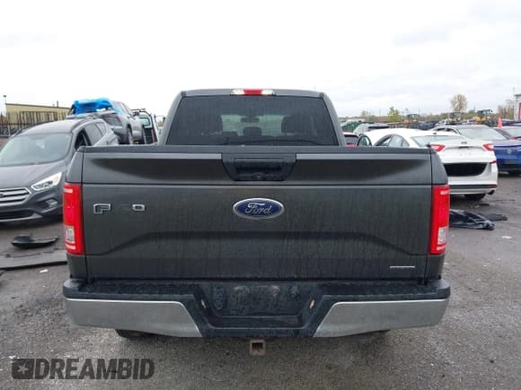 ✅ 2015 Ford F-150 XLT • VIN: 1FTFX1EF0FFD06470 • Lot: 43511049. Wystawiony na IAAI z przebiegiem 177 369 mil. Bezpłatny archiwum sprzedaży aukcyjnych z USA i szczegółowy raport historii pojazdu na DreamBid. Zdjęcie 16.