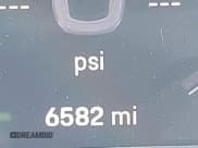 ✅ 2023 Porsche Taycan • VIN: WP0AA2Y19PSA14314 • Lot: 42207002. Wystawiony na IAAI z przebiegiem 6 582 mil. Bezpłatny archiwum sprzedaży aukcyjnych z USA i szczegółowy raport historii pojazdu na DreamBid. Zdjęcie 15.