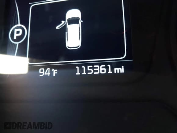 ✅ 2017 Kia Sorento LX • VIN: 5XYPGDA3XHG266996 • Lot: 42970028. Wystawiony na IAAI z przebiegiem 115 361 mil. Bezpłatny archiwum sprzedaży aukcyjnych z USA i szczegółowy raport historii pojazdu na DreamBid. Zdjęcie 15.