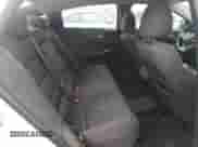 2017 Chevrolet Malibu LS z VIN 1G1ZB5ST1HF269969, wystawiony jako Copart lot #70947835 z przebiegiem 110 504 mil mil oraz Szkoda całkowita • Salvage title. Historia ofert i sprzedaży dostępna na DreamBid. Obrazek 10.