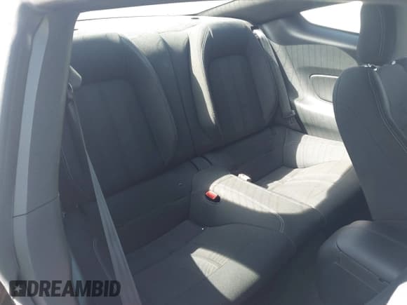 ✅ 2020 Ford Mustang GT • VIN: 1FA6P8CF6L5102727 • Lot: 43356357. Listed on IAAI with 34,552 mi. Free auction sales archive from the USA and detailed vehicle history report at DreamBid. Image 7.