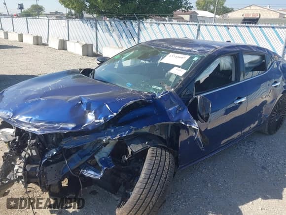 ✅ 2023 Nissan Maxima SV • VIN: 1N4AA6CV0PC511718 • Lot: 43245607. Listed on IAAI with 55,536 mi. Free auction sales archive from the USA and detailed vehicle history report at DreamBid. Image 6.