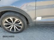 ✅ 2022 Ford Explorer ST-Line • VIN: 1FMSK7KH5NGA28935 • Lot: 52208595. Wystawiony na Copart z przebiegiem 59 924 mil. Bezpłatny archiwum sprzedaży aukcyjnych z USA i szczegółowy raport historii pojazdu na DreamBid. Zdjęcie 13.