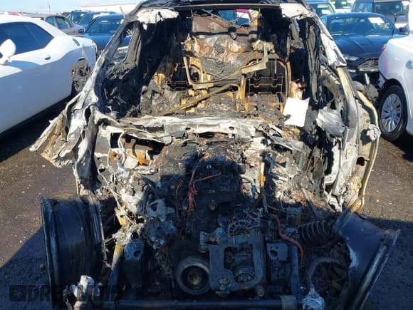 ✅ 2018 Land Rover Range Rover Velar R-Dynamic SE • VIN: SALYL2RX9JA753424 • Лот: 42246384. Опубликован ранее на IAAI с пробегом Не указан. Бесплатный доступ к архиву аукционных продаж из США и подробный отчёт об истории автомобиля на DreamBid. Изображение 6.