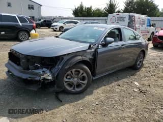 ✅ 2024 Honda Accord EX • VIN: 1HGCY1F3XRA021542 • Лот: 67682325. Опубликован ранее на Copart с пробегом 11 401 миль. Бесплатный доступ к архиву аукционных продаж из США и подробный отчёт об истории автомобиля на DreamBid. Изображение 1.