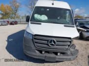 ✅ 2020 Mercedes-Benz Sprinter Cargo • VIN: W1Y4EDHY3LT036106 • Лот: 40670244. Опубликован ранее на IAAI с пробегом 232 802 миль. Бесплатный доступ к архиву аукционных продаж из США и подробный отчёт об истории автомобиля на DreamBid. Изображение 11.