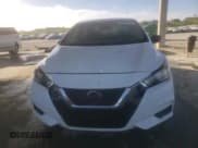 ✅ 2020 Nissan Versa S • VIN: 3N1CN8BV2LL814652 • Lot: 92288375. Wystawiony na Copart z przebiegiem 27 359 mil. Bezpłatny archiwum sprzedaży aukcyjnych z USA i szczegółowy raport historii pojazdu na DreamBid. Zdjęcie 5.