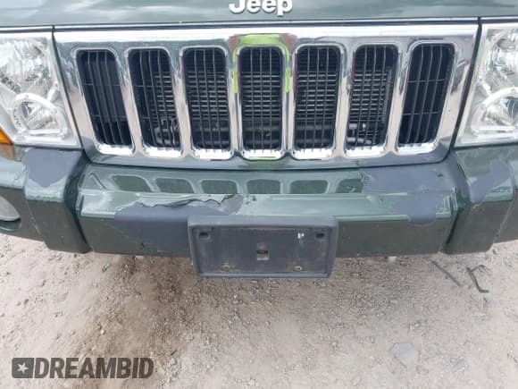 ✅ 2006 Jeep Commander • VIN: 1J8HG48NX6C333442 • Lot: 42814188. Wystawiony na IAAI z przebiegiem 241 411 mil. Bezpłatny archiwum sprzedaży aukcyjnych z USA i szczegółowy raport historii pojazdu na DreamBid. Zdjęcie 6.