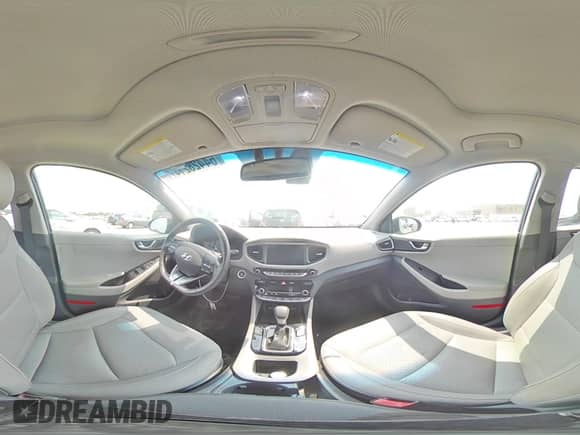 2017 Hyundai Ioniq Limited с VIN KMHC05LC1HU020080, выставлен на аукционе Copart как лот 64428214 с пробегом 94 175 миль миль и Списание • Salvage title. История ставок и продаж доступна на DreamBid. Изображение 13.