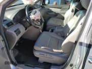 ✅ 2012 Honda Odyssey Touring • VIN: 5FNRL5H93CB056728 • Lot: 87208305. Wystawiony na Copart z przebiegiem 126 886 mil. Bezpłatny archiwum sprzedaży aukcyjnych z USA i szczegółowy raport historii pojazdu na DreamBid. Zdjęcie 7.