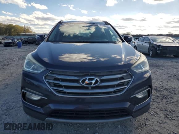 ✅ 2017 Hyundai Santa Fe Ultimate • VIN: 5XYZW4LA9HG386313 • Lot: 92466225. Wystawiony na Copart z przebiegiem 202 008 mil. Bezpłatny archiwum sprzedaży aukcyjnych z USA i szczegółowy raport historii pojazdu na DreamBid. Zdjęcie 5.