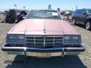 ✅ 1983 Buick LeSabre • VIN: 1G4AN6947DX437064 • Lot: 42597865. Wystawiony na IAAI z przebiegiem 42 415 mil. Bezpłatny archiwum sprzedaży aukcyjnych z USA i szczegółowy raport historii pojazdu na DreamBid. Zdjęcie 6.