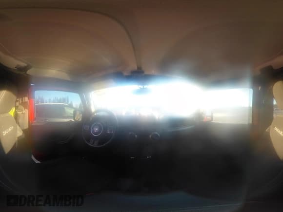 ✅ 2018 Jeep Wrangler Sahara • VIN: 1C4AJWBG2JL936412 • Lot: 41381668. Listed on IAAI with 82,535 mi. Free auction sales archive from the USA and detailed vehicle history report at DreamBid. Image 18.