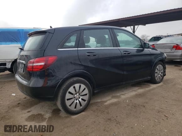 ✅ 2017 Mercedes-Benz B B 250e • VIN: WDDVP9ABXHJ015106 • Лот: 42187963. Опубликован ранее на Copart с пробегом 34 934 миль. Бесплатный доступ к архиву аукционных продаж из США и подробный отчёт об истории автомобиля на DreamBid. Изображение 3.