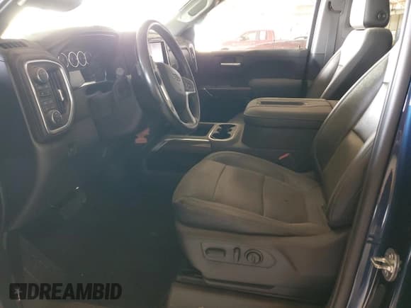 ✅ 2020 Chevrolet Silverado 1500 LT Trail Boss • VIN: 3GCPYFED2LG243167 • Lot: 92944645. Wystawiony na Copart z przebiegiem 109 062 mil. Bezpłatny archiwum sprzedaży aukcyjnych z USA i szczegółowy raport historii pojazdu na DreamBid. Zdjęcie 7.