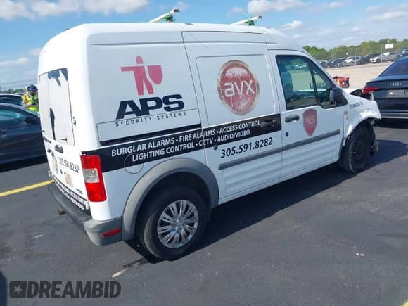 ✅ 2012 Ford Transit Connect XL • VIN: NM0LS7CN9CT108401 • Lot: 42212066. Wystawiony na IAAI z przebiegiem 161 275 mil. Bezpłatny archiwum sprzedaży aukcyjnych z USA i szczegółowy raport historii pojazdu na DreamBid. Zdjęcie 4.