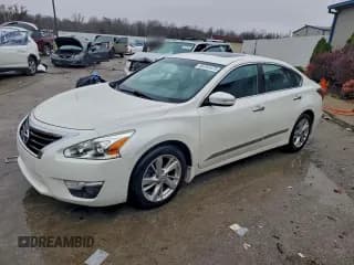 ✅ 2015 Nissan Altima 2.5 • VIN: 1N4AL3AP1FN337173 • Lot: 93147475. Listed on Copart with 98,869 mi. Free auction sales archive from the USA and detailed vehicle history report at DreamBid. Image 1.