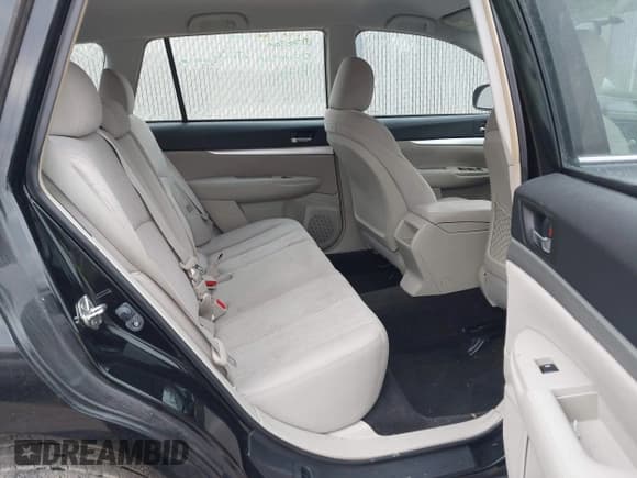 ✅ 2013 Subaru Outback 2.5i • VIN: 4S4BRBAC3D3226424 • Lot: 43806807. Listed on IAAI with 112,234 mi. Free auction sales archive from the USA and detailed vehicle history report at DreamBid. Image 8.