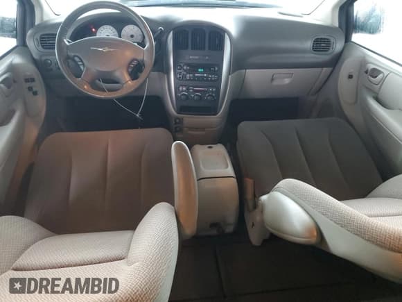 ✅ 2006 Chrysler Town & Country Touring • VIN: 2A4GP54L26R915310 • Лот: 92667935. Опубликован ранее на Copart с пробегом 78 590 миль. Бесплатный доступ к архиву аукционных продаж из США и подробный отчёт об истории автомобиля на DreamBid. Изображение 8.