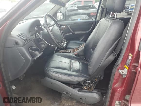 ✅ 2000 Mercedes-Benz M 320/430/500 • VIN: 4JGAB54E8YA175003 • Лот: 67556335. Опубликован ранее на Copart с пробегом Не указан. Бесплатный доступ к архиву аукционных продаж из США и подробный отчёт об истории автомобиля на DreamBid. Изображение 7.