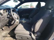 ✅ 2014 Dodge Challenger SXT • VIN: 2C3CDYAG0EH262085 • Lot: 74202754. Wystawiony na Copart z przebiegiem 148 222 mil. Bezpłatny archiwum sprzedaży aukcyjnych z USA i szczegółowy raport historii pojazdu na DreamBid. Zdjęcie 7.