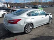 ✅ 2018 Nissan Altima S • VIN: 1N4AL3AP4JC111651 • Лот: 43590777. Опубликован ранее на IAAI с пробегом 169 356 миль. Бесплатный доступ к архиву аукционных продаж из США и подробный отчёт об истории автомобиля на DreamBid. Изображение 4.