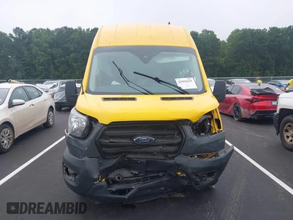 ✅ 2020 Ford Transit Cargo • VIN: 1FTBR1X81LKA53217 • Лот: 42951615. Опубликован ранее на IAAI с пробегом 150 973 миль. Бесплатный доступ к архиву аукционных продаж из США и подробный отчёт об истории автомобиля на DreamBid. Изображение 13.