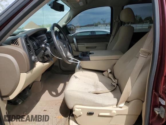 ✅ 2013 Chevrolet Silverado 1500 LT • VIN: 3GCPCSE03DG258721 • Лот: 51912464. Опубликован ранее на Copart с пробегом 129 972 миль. Бесплатный доступ к архиву аукционных продаж из США и подробный отчёт об истории автомобиля на DreamBid. Изображение 7.